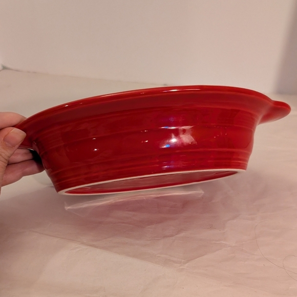 Fiesta 9 1/8 Inch Oval Individual Casserole 13 oz in Scarlet Red - Picture 4 of 8
